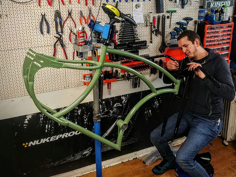 bespoke bike build from Life on Wheels